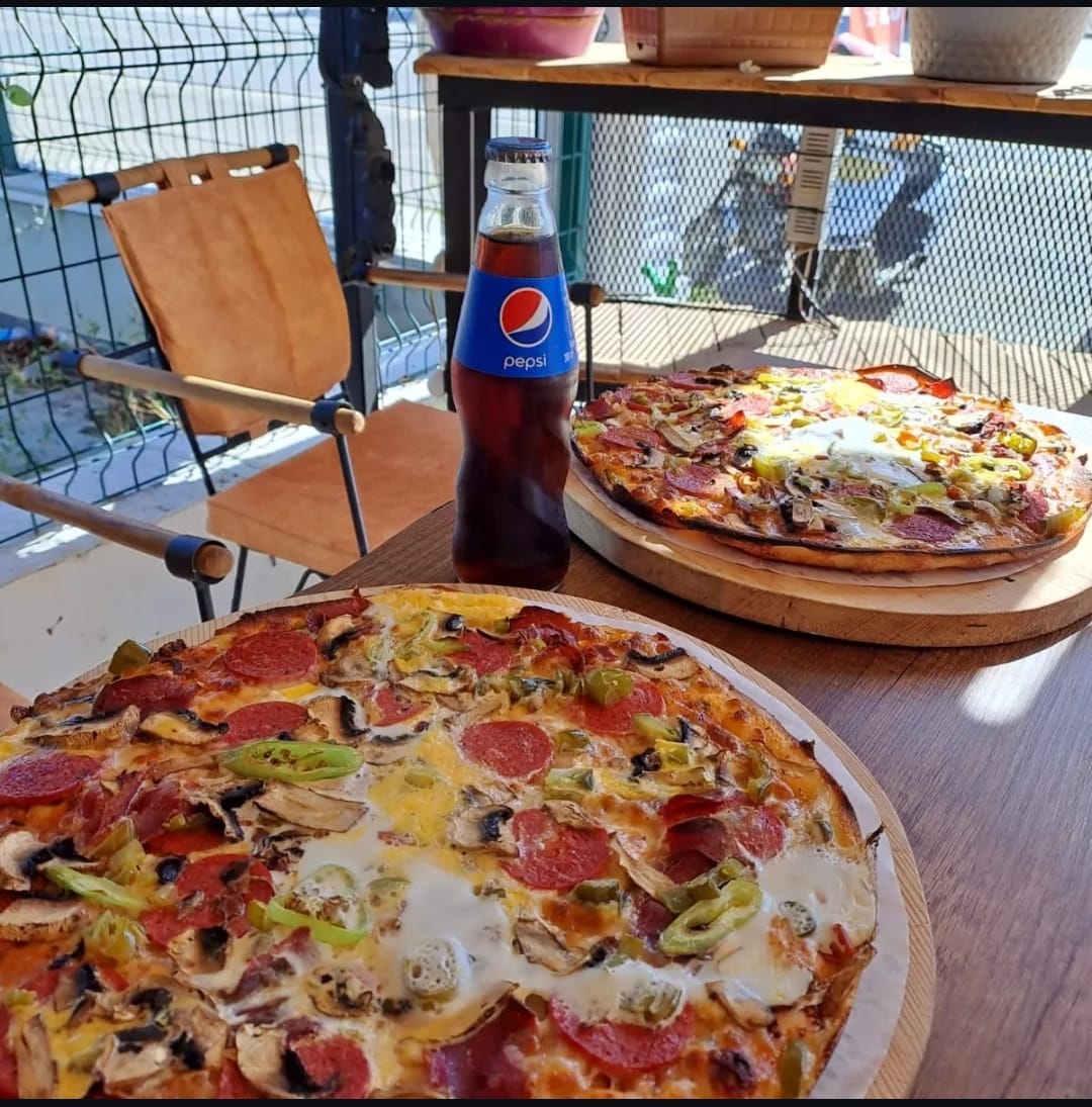Orta Boy Pizzalar ( 28 Cm )